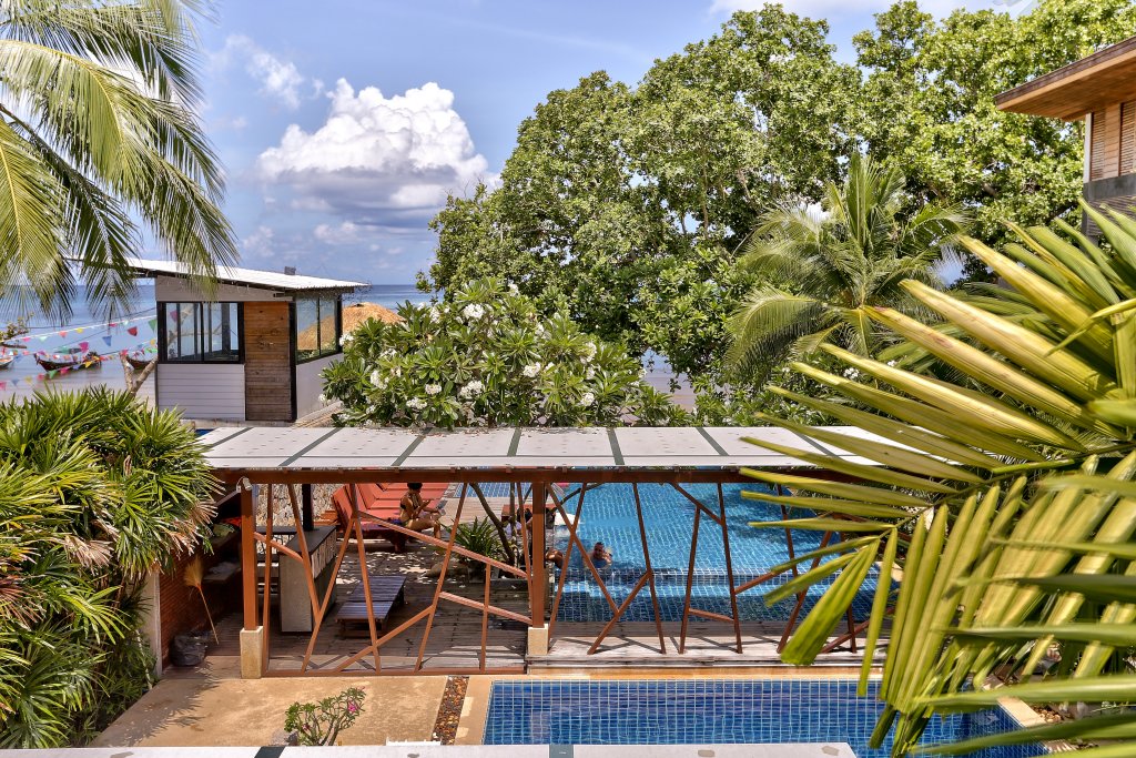 Остров Тау: Sairee Hut Resort