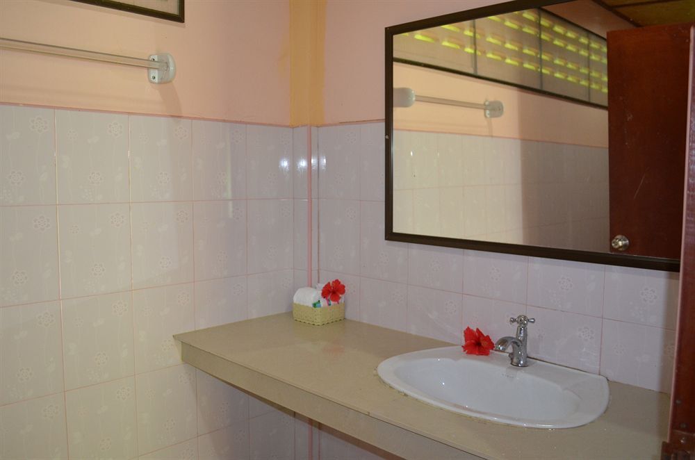 Ланта: Pada Hotel