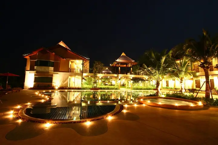 Mae Jo Golf Club & Resort — фото 1