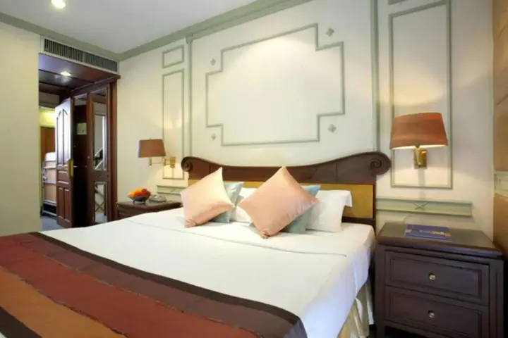 Бангкок: Majestic Suites