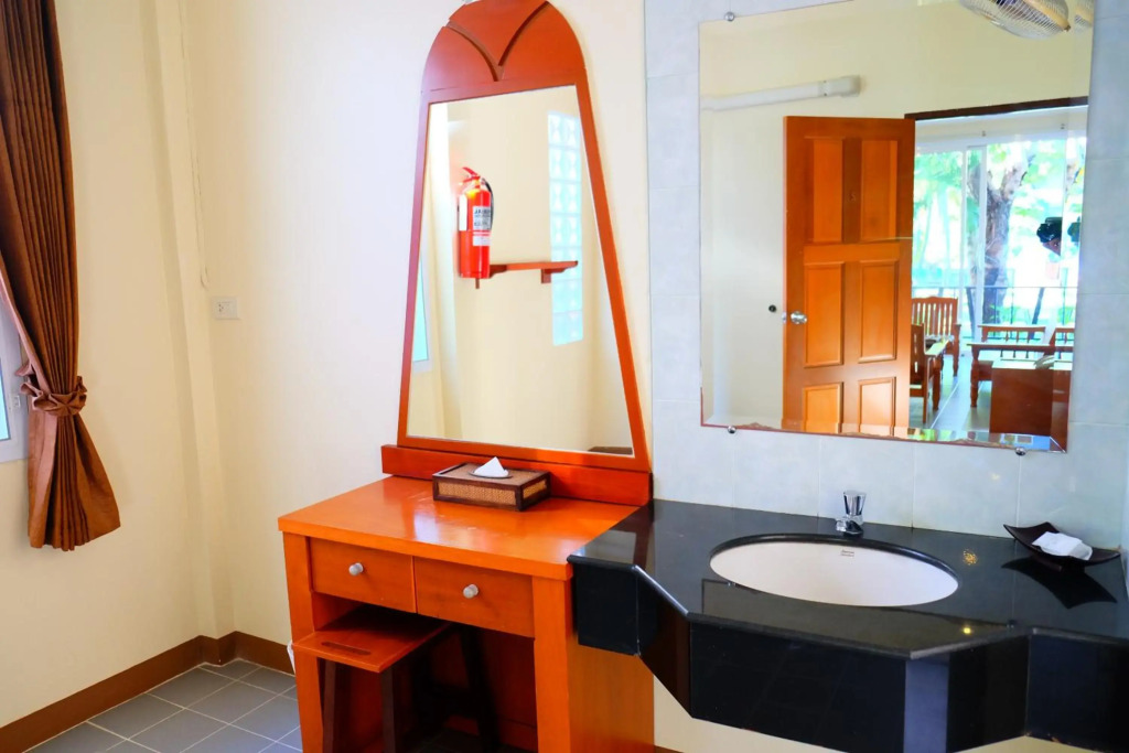 Кхлонг Кхут: New Travel Beach Resort