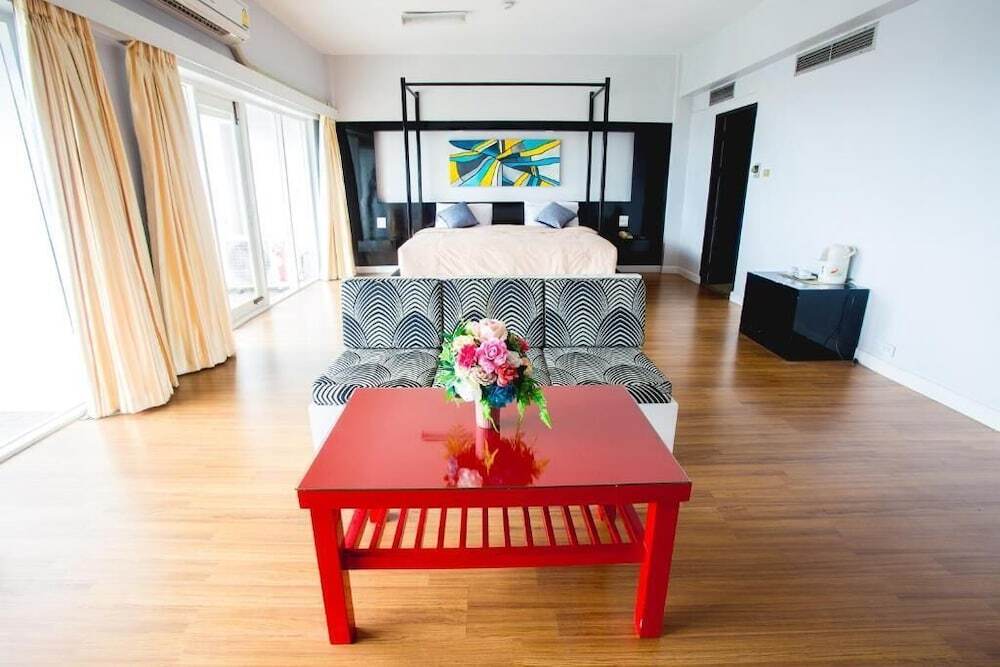 Пхитсанулок: Pailyn Hotel Phitsanulok
