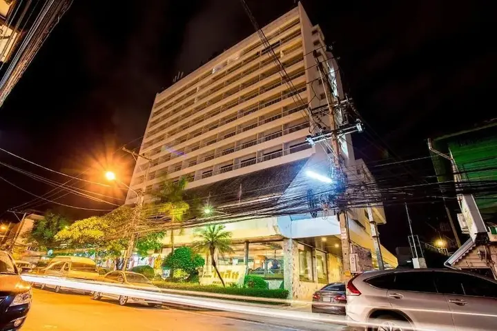 Пхитсанулок: Pailyn Hotel Phitsanulok