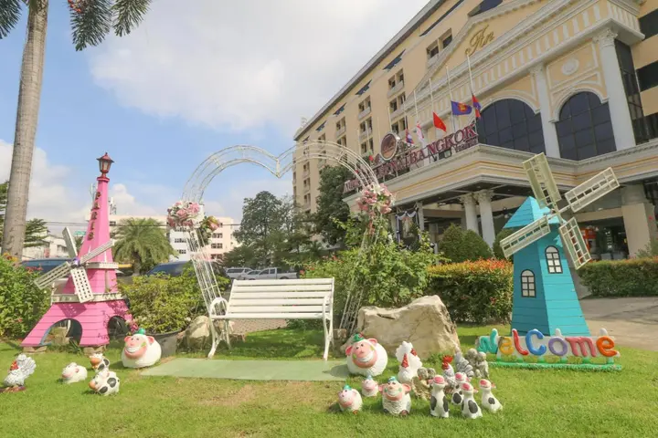 Бангкок: Chaleena Hotel