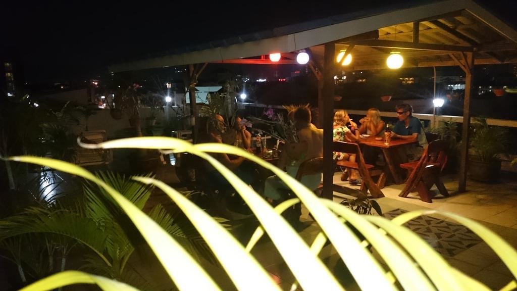 Паттайя: River Hotel