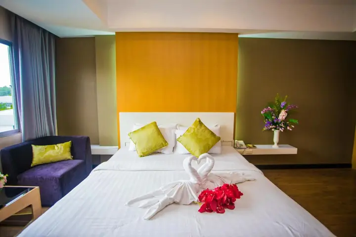 Столичный район Чантхабури: New Travel Lodge Hotel