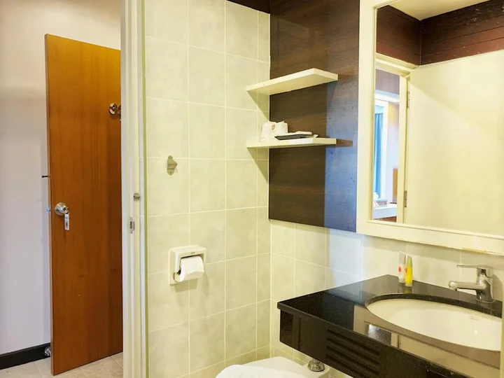 Столичный район Чантхабури: New Travel Lodge Hotel