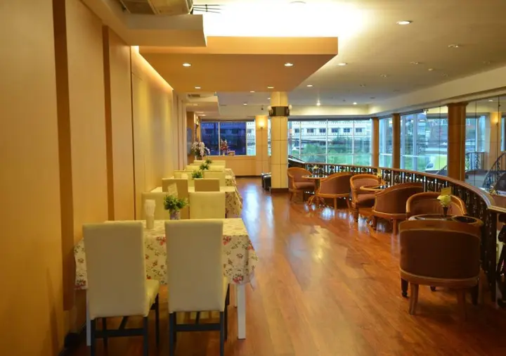 Столичный район Чантхабури: New Travel Lodge Hotel