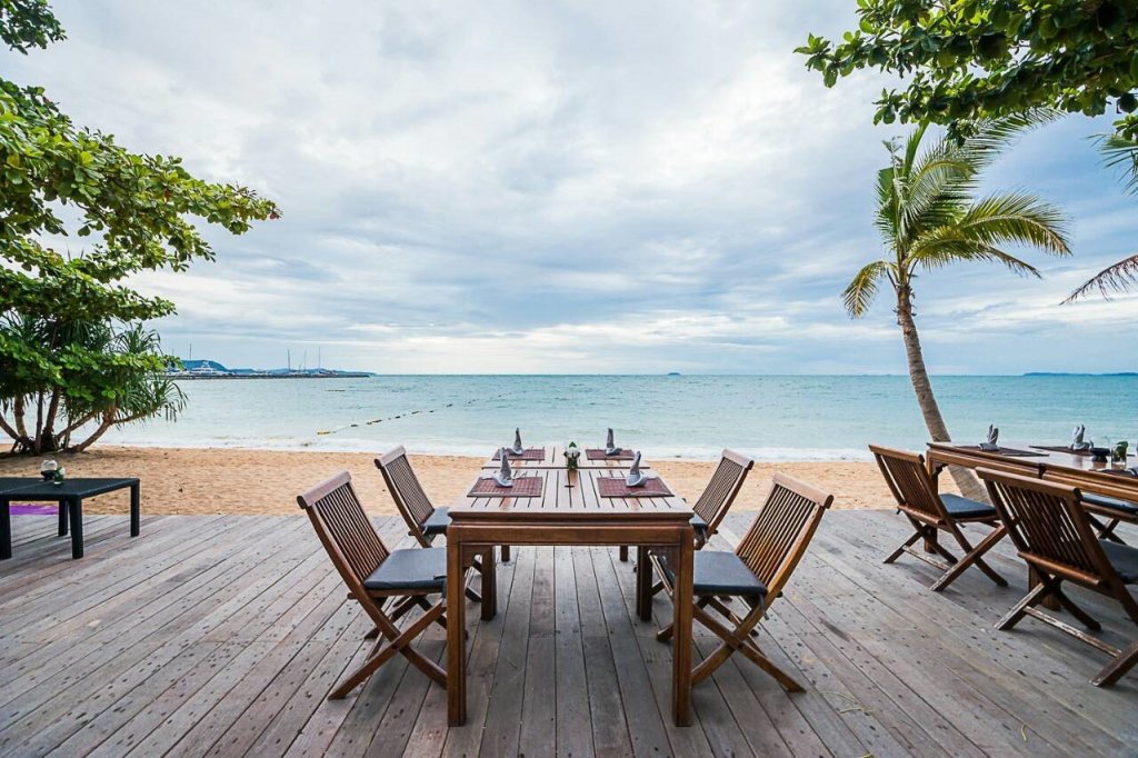 На Чом Тхиан: Dor-Shada Resort By The Sea