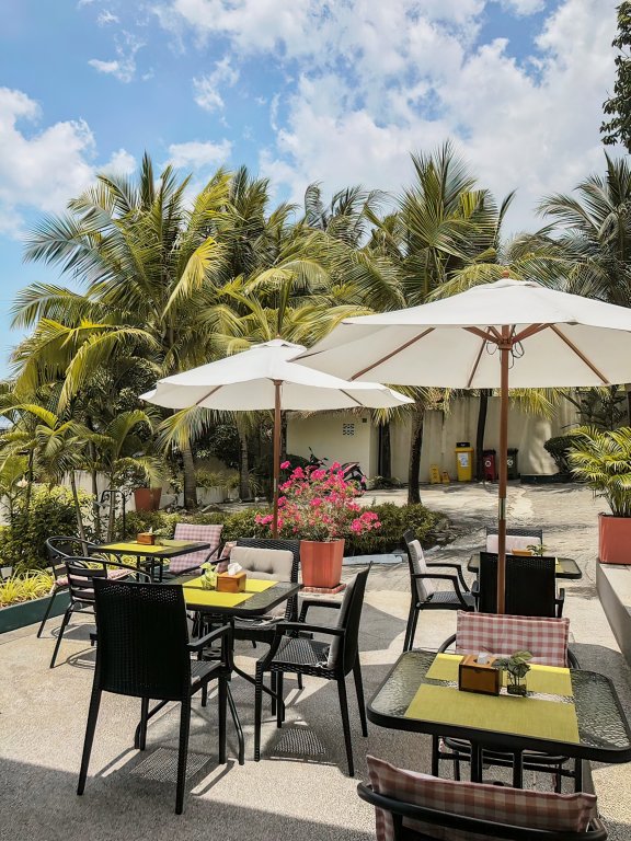 Кату: Sea Hills Resort