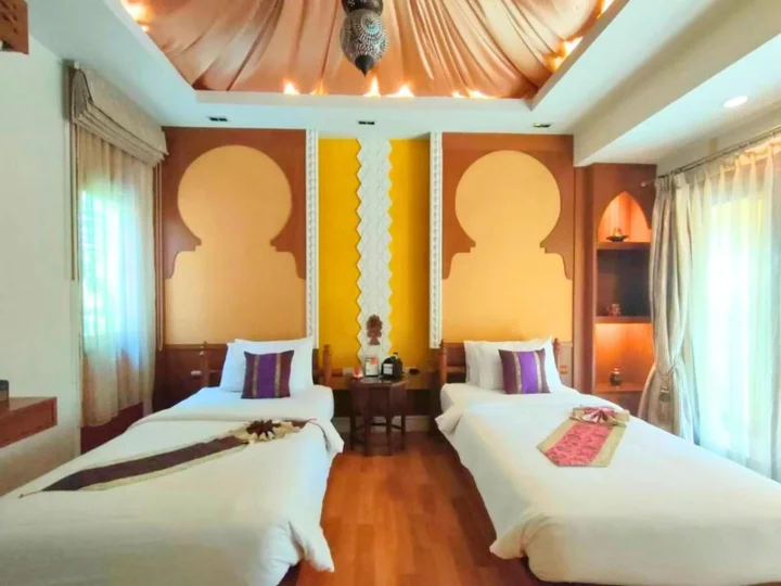 Прачуапкхирикхан: Vartika Resovilla KuiBuri Beach Resort and Villas