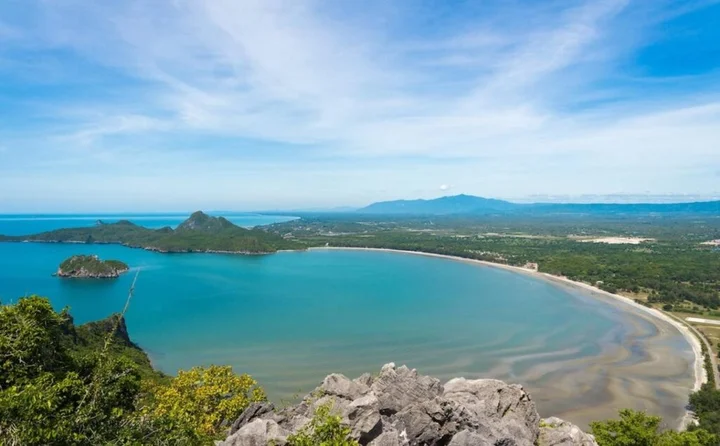 Прачуапкхирикхан: Vartika Resovilla KuiBuri Beach Resort and Villas