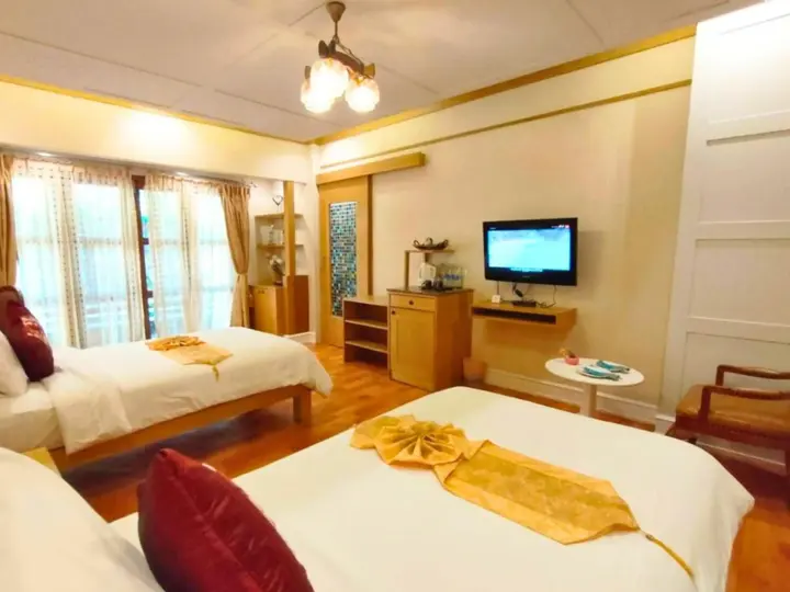 Прачуапкхирикхан: Vartika Resovilla KuiBuri Beach Resort and Villas