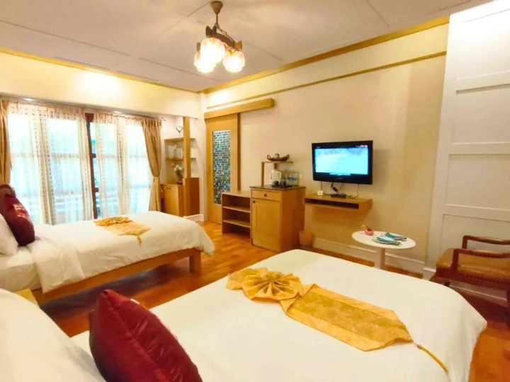 Прачуапкхирикхан: Vartika Resovilla KuiBuri Beach Resort and Villas
