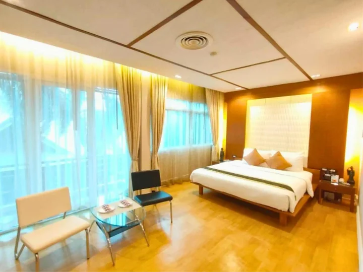 Прачуапкхирикхан: Vartika Resovilla KuiBuri Beach Resort and Villas