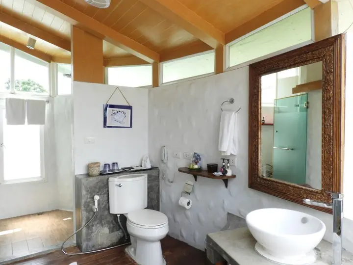 Прачуапкхирикхан: Vartika Resovilla KuiBuri Beach Resort and Villas