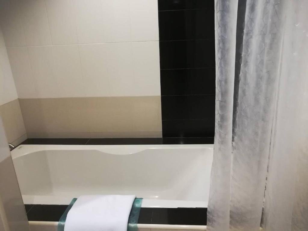 Пхитсанулок: Ayara Grand Palace Hotel