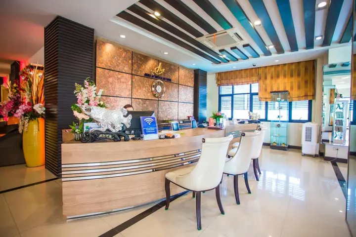Пхитсанулок: Ayara Grand Palace Hotel