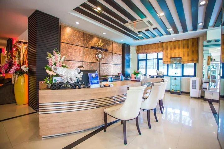 Пхитсанулок: Ayara Grand Palace Hotel