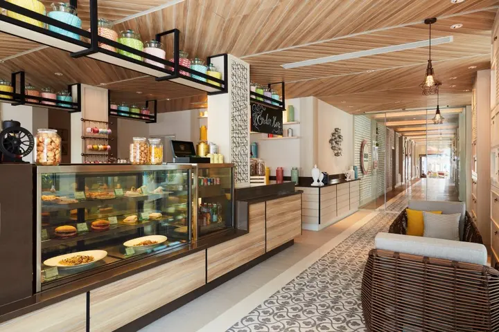Самуи: Amari Koh Samui