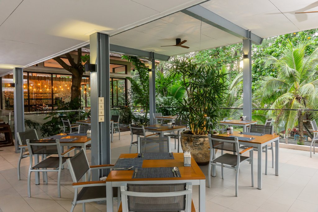 Пхукет: Dewa Phuket Resort & Villas