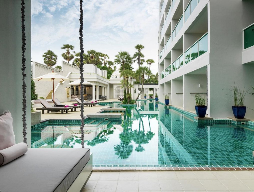 Пхукет: Chanalai Romantica Resort Kata Beach - Adults Only