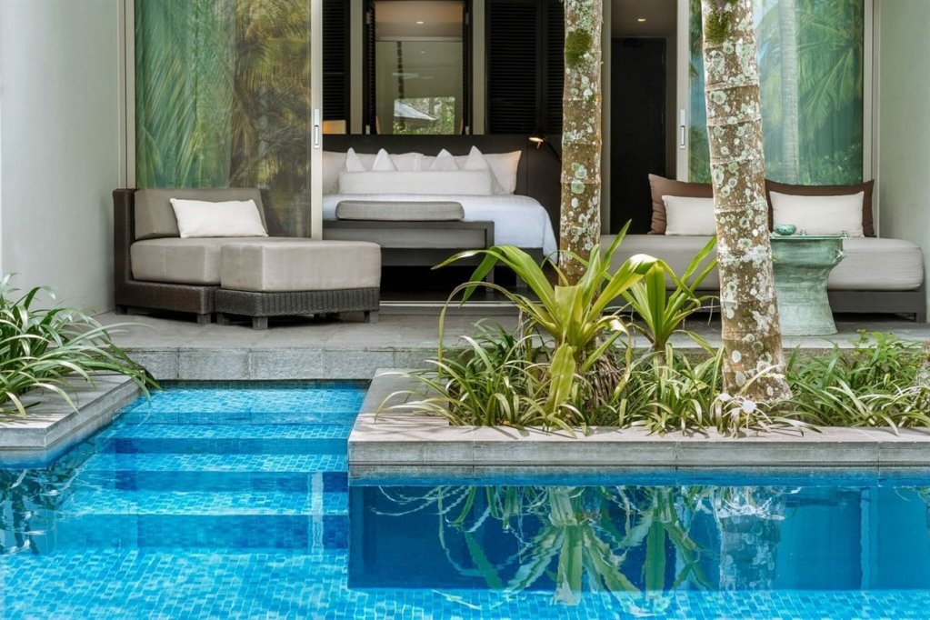 Пхукет: Twinpalms Surin Beach Phuket