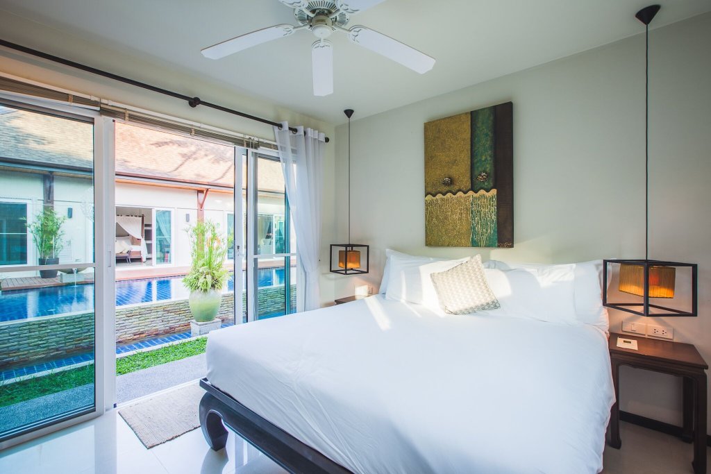 Тхаланг: Two Villas Holiday Oriental Style Layan Beach