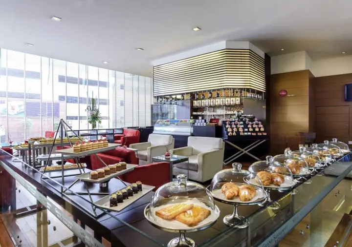 Бангкок: Grand Sukhumvit