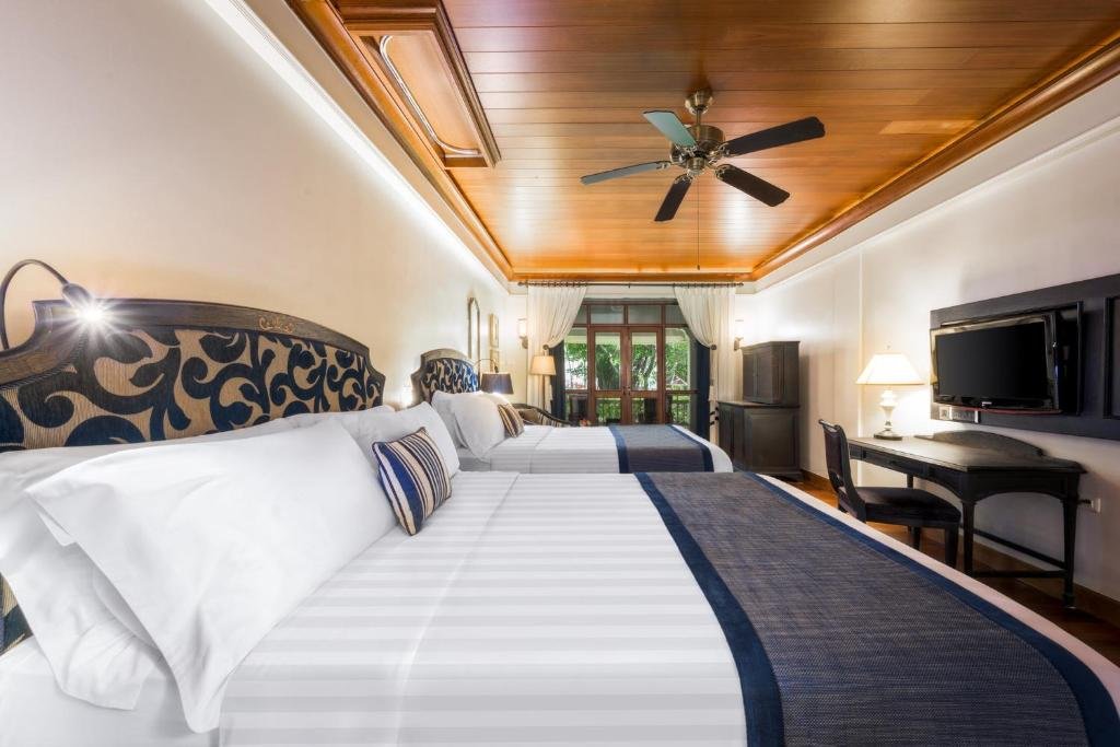 Хуахин: Отель Centara Grand Beach Resort and Villas Hua Hin