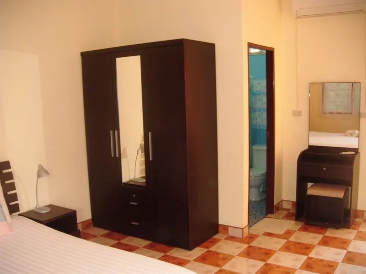Кату: Patong Peace Hostel