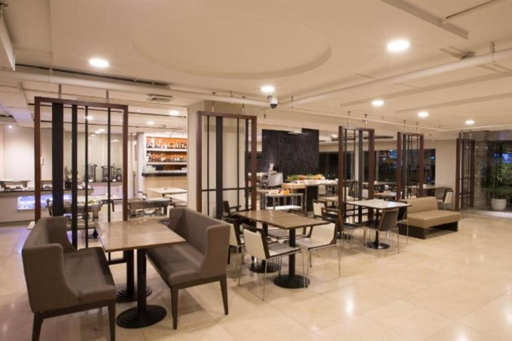 Бангкок: Seasons Siam Hotel