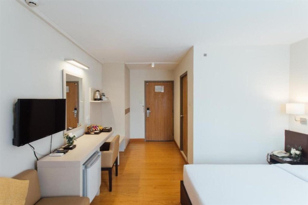 Бангкок: Seasons Siam Hotel