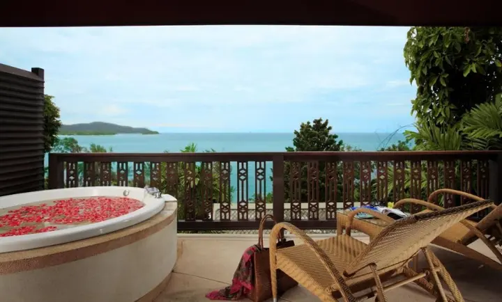 Муанг: Centara Villas Phuket