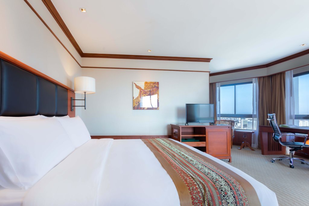 Чиангмай: Centara Riverside Hotel Chiang Mai