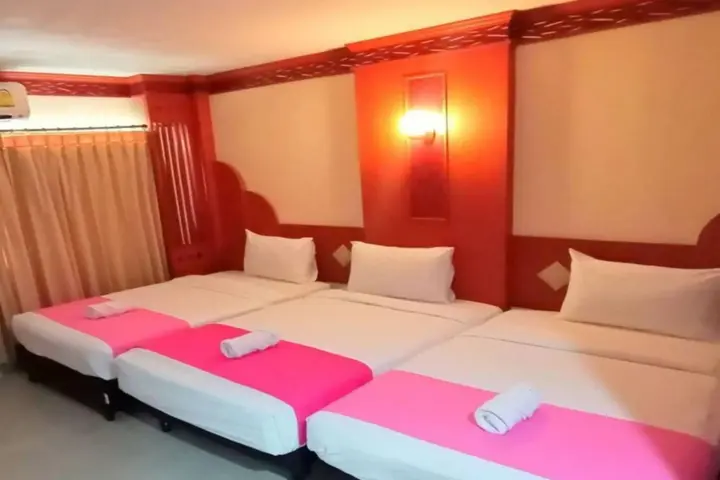 Пхитсанулок: PoonSook Resident Hotel