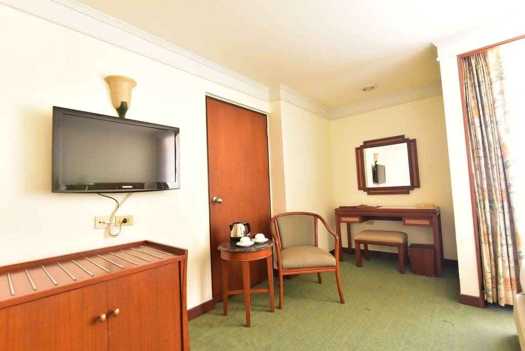 Хатъяй: Hansa JB Hotel