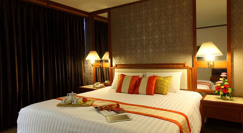 Хатъяй: Hansa JB Hotel