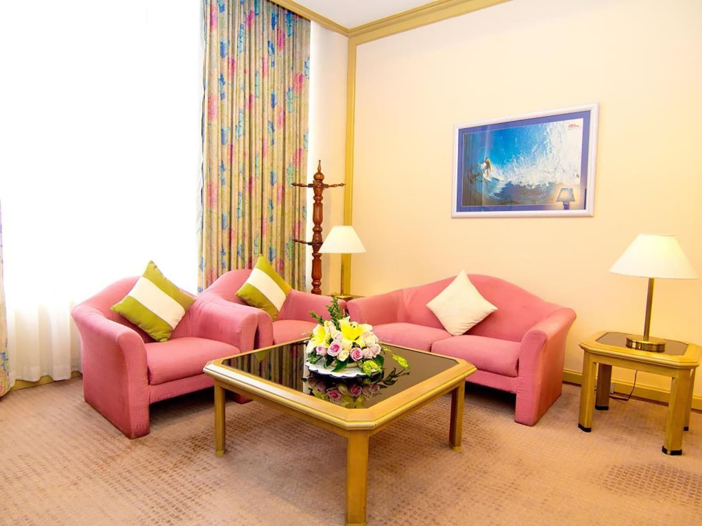 Хатъяй: Hansa JB Hotel