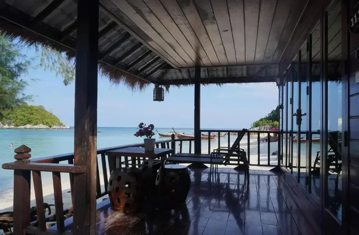 пляж Санрайз: Anda Resort Koh Lipe