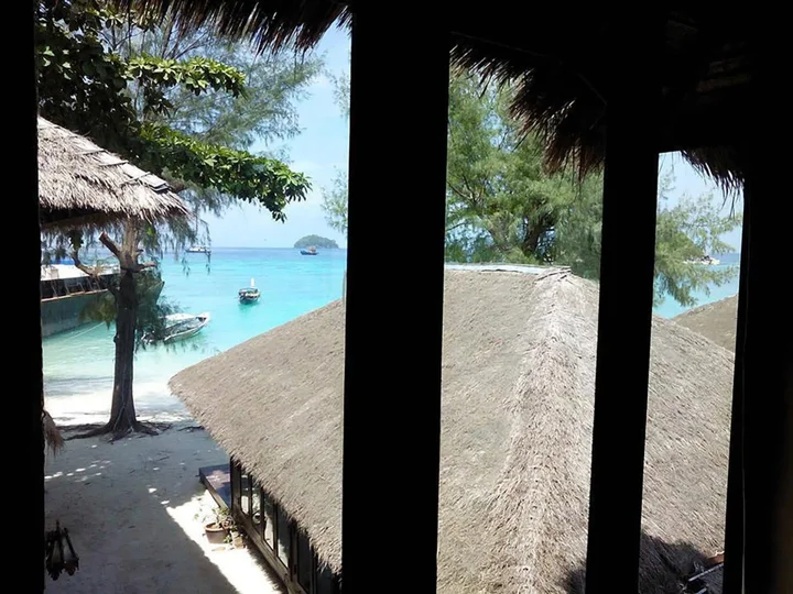 пляж Санрайз: Anda Resort Koh Lipe