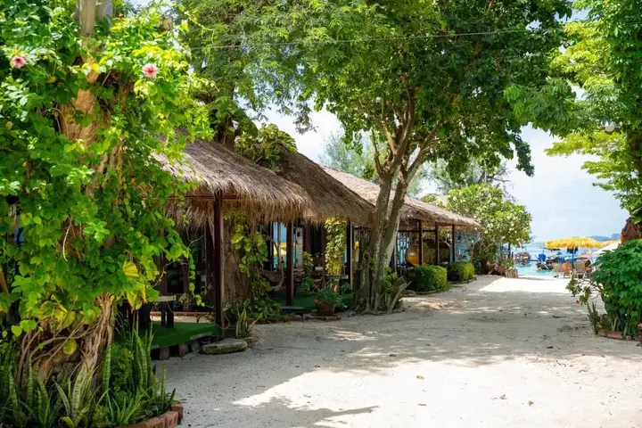 пляж Санрайз: Anda Resort Koh Lipe