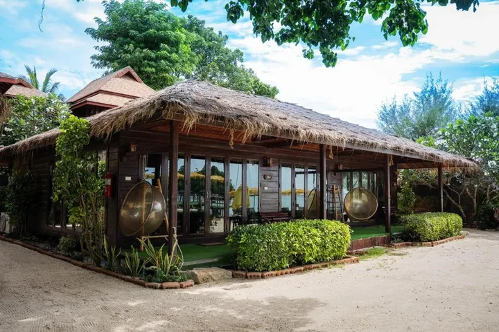 пляж Санрайз: Anda Resort Koh Lipe