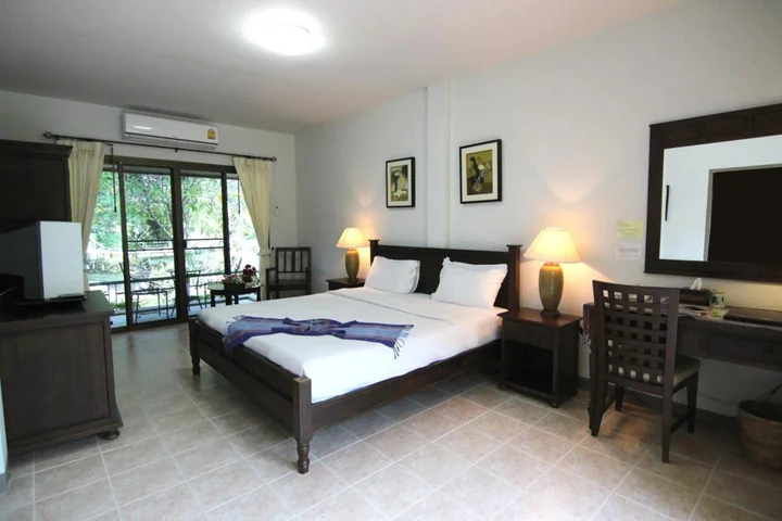 Нонг Нам Дэнг: Lilawalai Resort