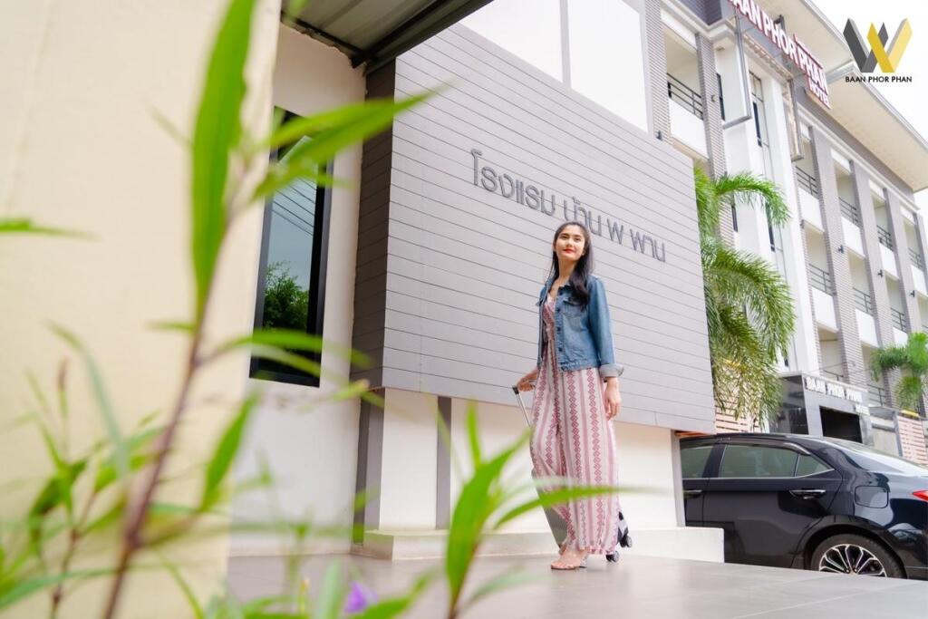Кхонкэн: Baan Phor Phan Hotel