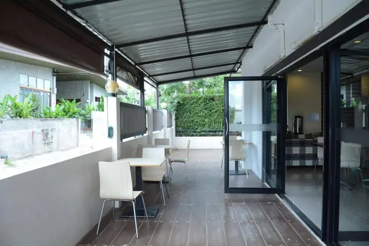 Кхонкэн: Baan Phor Phan Hotel