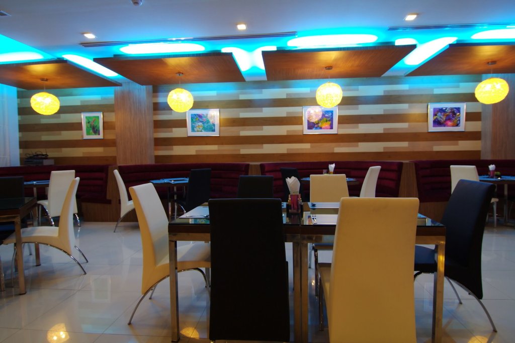 Кхлонг-Янг: V-One Hotel Korat