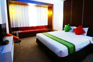 Кхлонг-Янг: V-One Hotel Korat