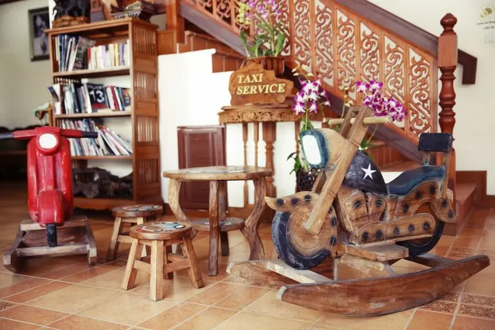 Муанг: The Orchid House