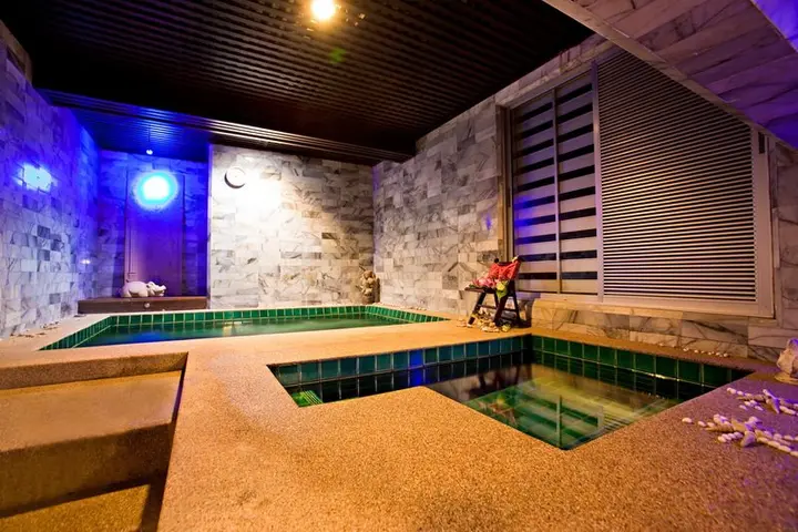Кату: Курортный отель C&N Resort and Spa